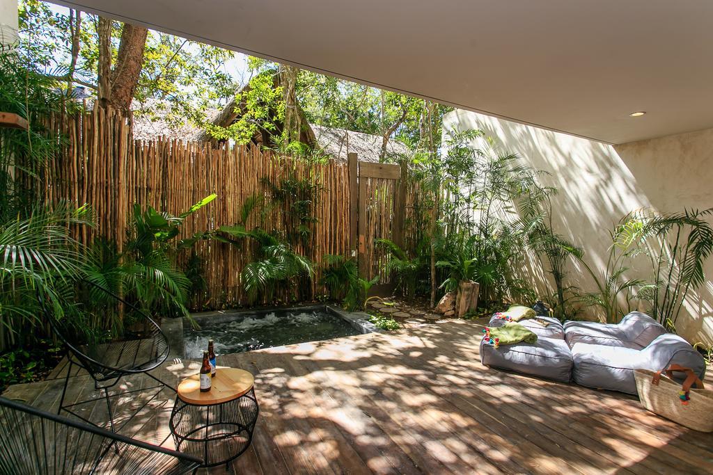 Eco-Chic Design Condos Wrapped In Nature'S Elements By Stella Rentals Tulum Exteriör bild